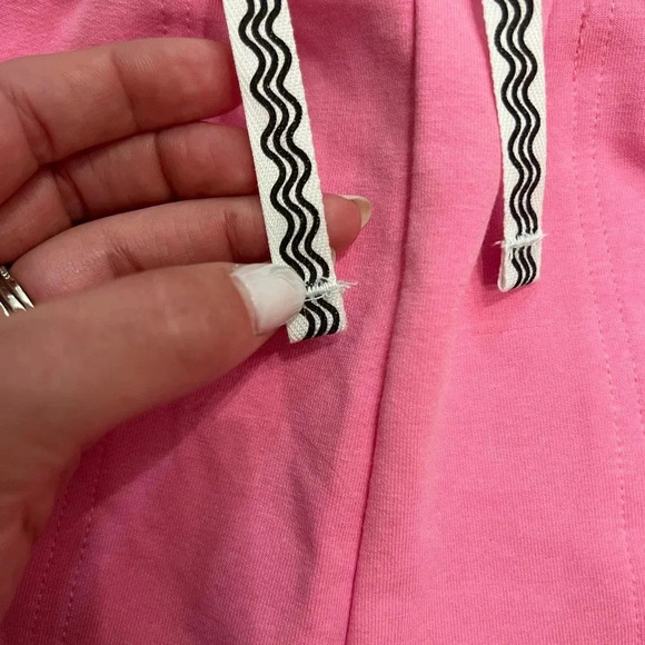 NWT feather 4 arrow Daisy Track Shorts in Prism Pink - Picture 6 of 9